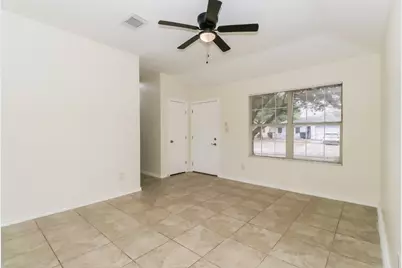 11612 Gemmer Avenue, Del Valle, TX 78617 - Photo 4