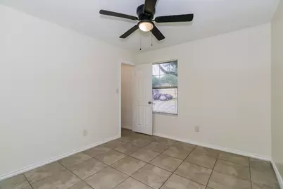 11612 Gemmer Avenue, Del Valle, TX 78617 - Photo 12