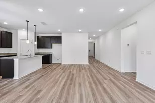 310 Romans Rd, Kyle, TX 78640 - Photo 6