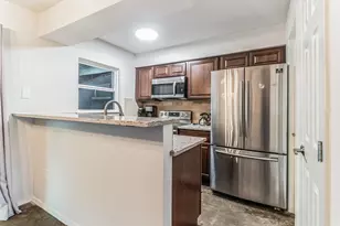 1501 Rockdale Cir, Austin, TX 78704 - Photo 14