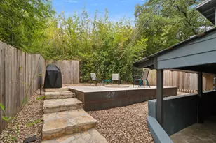 1501 Rockdale Cir, Austin, TX 78704 - Photo 30