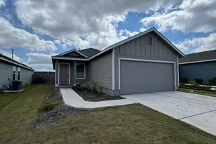 128 Burt Rainey Ln, Jarrell, TX 76537 - Photo 2