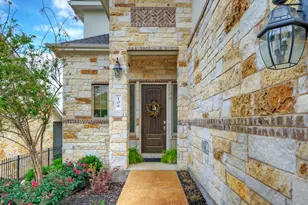 106 Cartwheel Bend, Austin, TX 78738 - Photo 2