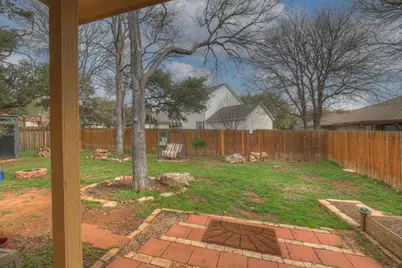 2210 Meadow View Drive, San Marcos, TX 78666 - Photo 24