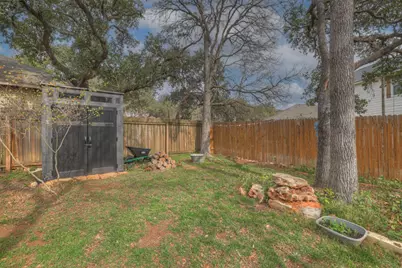2210 Meadow View Drive, San Marcos, TX 78666 - Photo 28