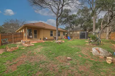 2210 Meadow View Drive, San Marcos, TX 78666 - Photo 26