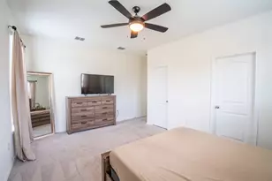304 Summit Dr, Lockhart, TX 78644 - Photo 18
