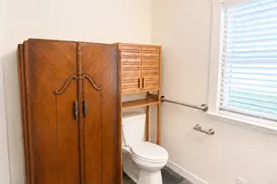 1410 W 51st St, Austin, TX 78756 - Photo 12
