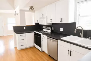 1410 W 51st St, Austin, TX 78756 - Photo 8
