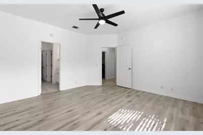 22407 Briarcliff Drive, Briarcliff, TX 78669 - Photo 20