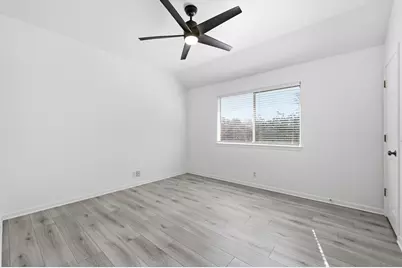 22407 Briarcliff Drive, Briarcliff, TX 78669 - Photo 28