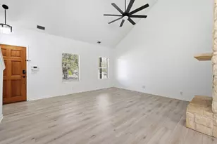 22407 Briarcliff Dr, Briarcliff, TX 78669 - Photo 10