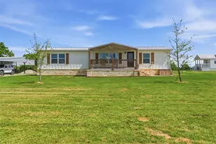 2352 Co Rd 239, Cameron, TX 76520 - Photo 2