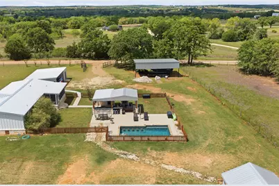 2352 County Road 239, Cameron, TX 76520 - Photo 2