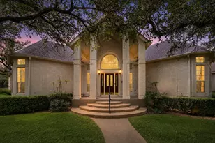 2841 Oak Haven Cir, Georgetown, TX 78628 - Photo 2