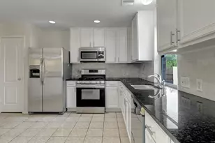 11209 Avering Ln, Austin, TX 78754 - Photo 10