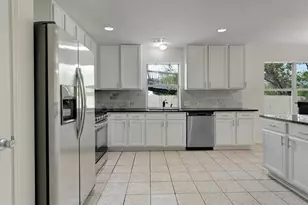 11209 Avering Ln, Austin, TX 78754 - Photo 8