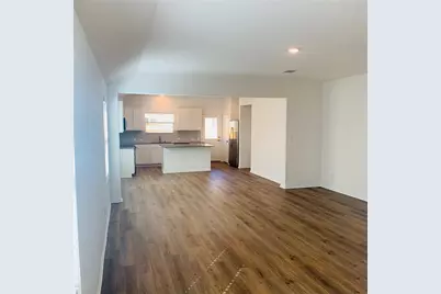 104 Perfect World Loop, Jarrell, TX 76537 - Photo 2