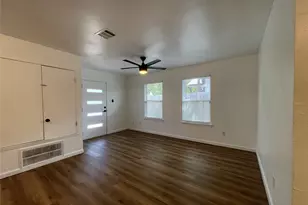 1118 Brookswood Ave, Austin, TX 78721 - Photo 4