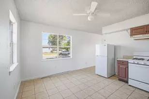 202 Forest St, Georgetown, TX 78626 - Photo 12