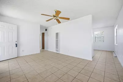 202 Forest Street, Georgetown, TX 78626 - Photo 6