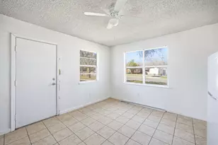 202 Forest St, Georgetown, TX 78626 - Photo 14