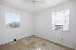 202 Forest St, Georgetown, TX 78626 - Photo 18
