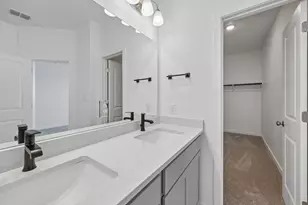 635 Rubber Tree Wy, Buda, TX 78610 - Photo 10