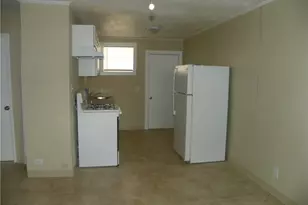 2608 Rogers Ave, Austin, TX 78722 - Photo 2