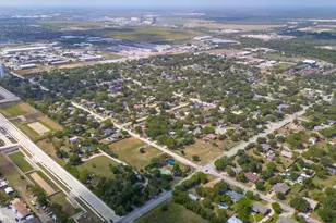 180 Reyna Ln, Buda, TX 78610 - Photo 16