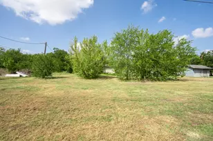 180 Reyna Ln, Buda, TX 78610 - Photo 10