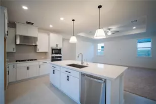 524 Foresail Rd, Leander, TX 78641 - Photo 4