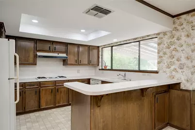 3907 Eagle Way, Round Rock, TX 78681 - Photo 8