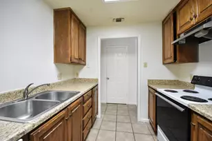 2529 Rio Grande St, Austin, TX 78705 - Photo 10