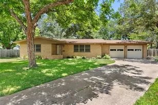 4500 Rim Rock Path, Austin, TX 78745 - Photo 2
