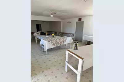 125 2nd Avenue, Taylor, TX 76574 - Photo 6