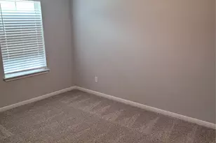 131 Wild Wind Cv, Jarrell, TX 76537 - Photo 22