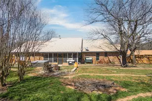 1811 Saylor St, Goldthwaite, TX 76844 - Photo 12