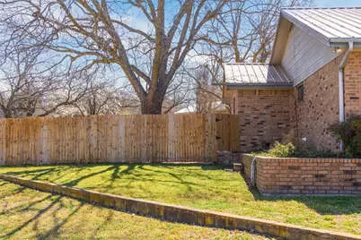 1811 Saylor Street, Goldthwaite, TX 76844 - Photo 6