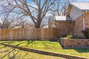 1811 Saylor St, Goldthwaite, TX 76844 - Photo 6