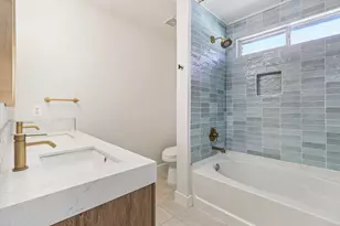 13508 Sierra Wind Ln, Elgin, TX 78621 - Photo 10