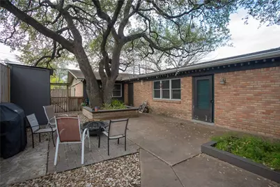 2416 S 5th Street #A, Austin, TX 78704 - Photo 2