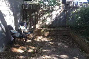 2416 S 5th St, Austin, TX 78704 - Photo 26