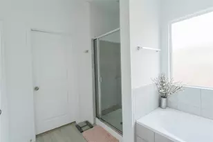 1404 E Aquilla Dr, Leander, TX 78641 - Photo 24