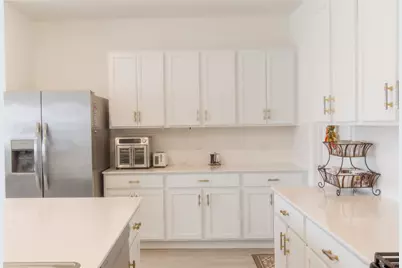 1404 E Aquilla Drive, Leander, TX 78641 - Photo 6