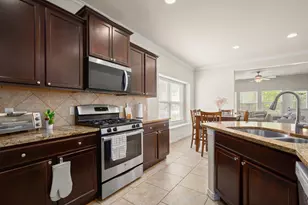 10012 Epic Knoll Dr, Austin, TX 78747 - Photo 14