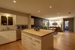 1723 Fawn Dr, Austin, TX 78741 - Photo 16