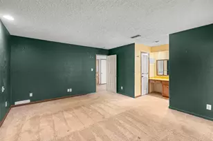 102 Chaparral St, San Marcos, TX 78666 - Photo 12
