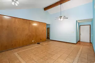 102 Chaparral St, San Marcos, TX 78666 - Photo 4