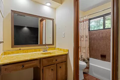 102 Chaparral Street, San Marcos, TX 78666 - Photo 14
